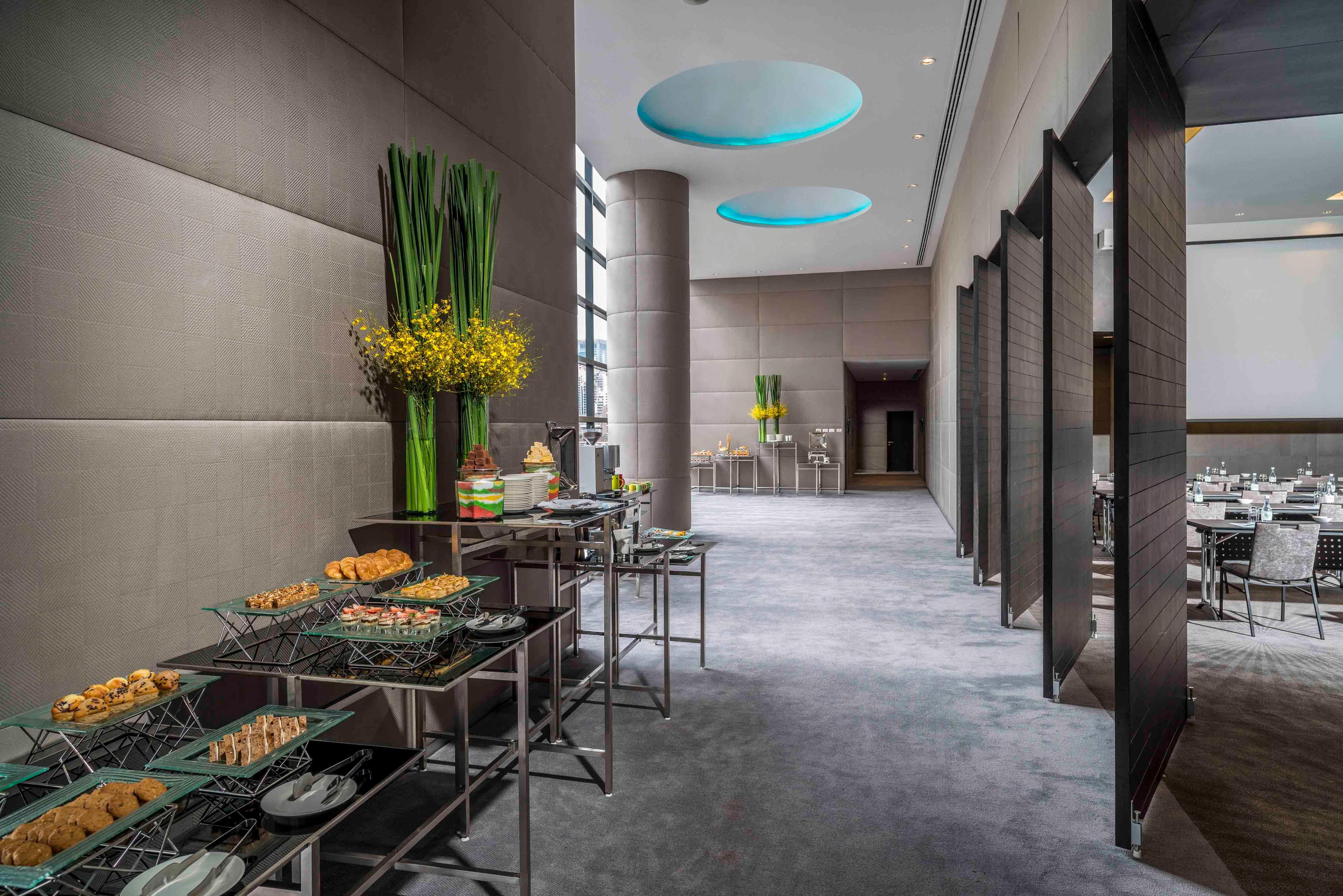 โรงแรมมิลเลนเนียม ฮิลตัน กรุงเทพ โรงแรม